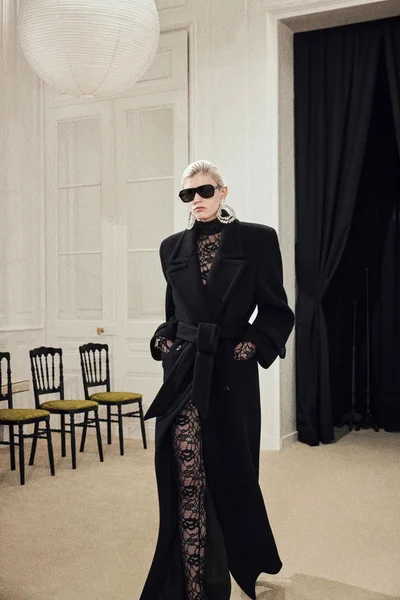Look 13